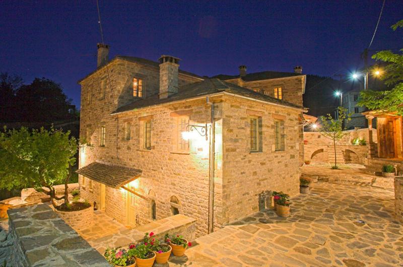 Astra Inn Папігко Екстер'єр фото